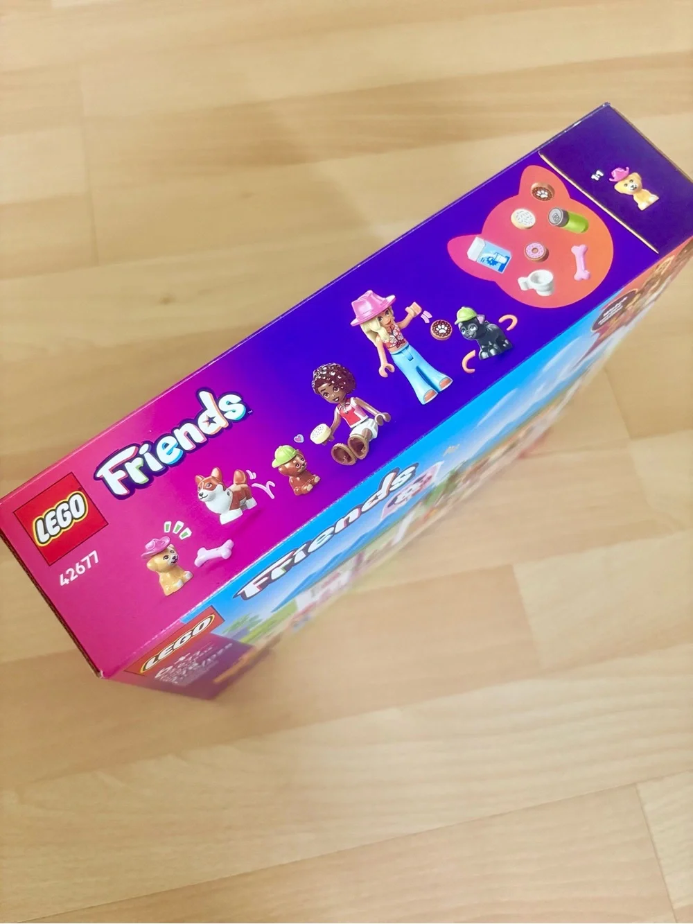 LEGO Friends Dog Treats Bakery with 2 Minidolls & 4 Dogs | Set # 42677 *NEW*